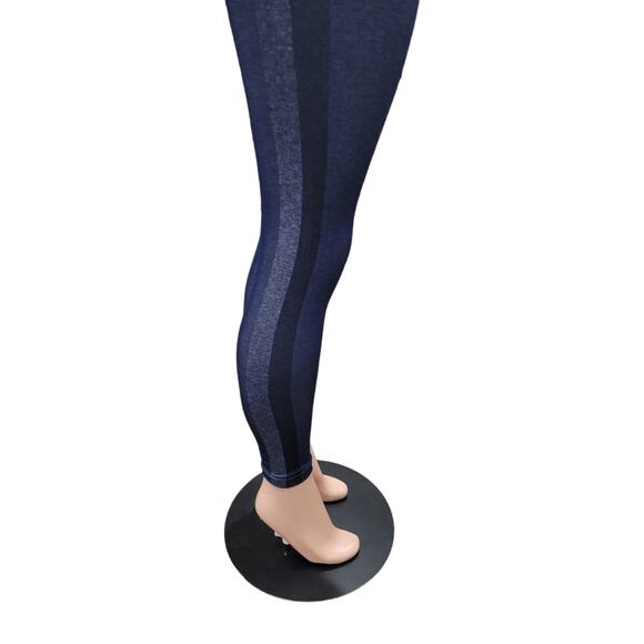 Spanx Look At Me Now Seamless Leggings Women’s‎ Size Small Blue Pull-On Shaping - Picture 13 of 14